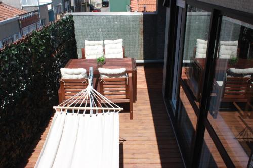  Brás Cubas Rooftop Flat in Porto