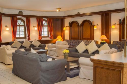 Hasik Hotel in Döbrönte