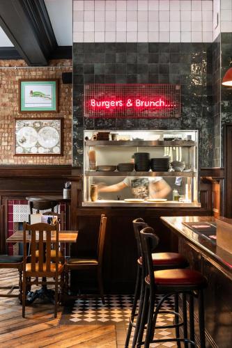 Ristorante, PubLove @ The Rose & Crown in Waterloo and Southwark