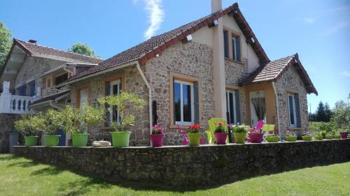 Gîte Des Sapins - Location saisonnière - Ranchal