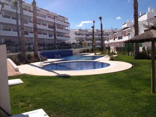 Residencial Linnea Sol Mar Holidays - image 7