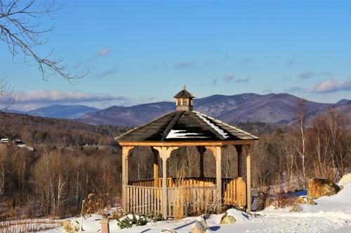 Ski home to this cozy one bedroom condo Whiffletree F5 in Killington, USA