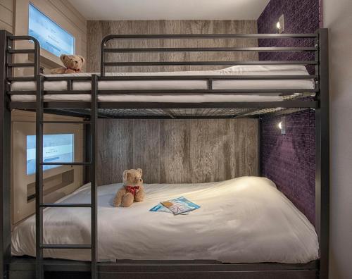 Boulevard Hotel - image 8