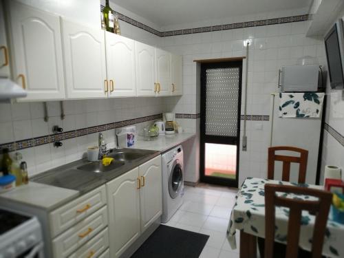  Bia Hostel House in Caldas da Rainha