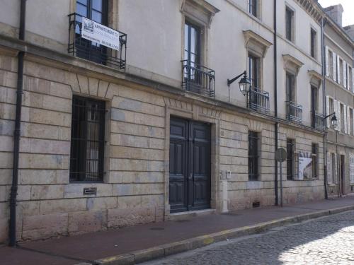 Sasha bel appartement renove centre ville Beaune - image 5