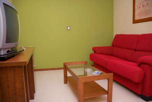 Hotel JM Jardin de la Reina - image 9