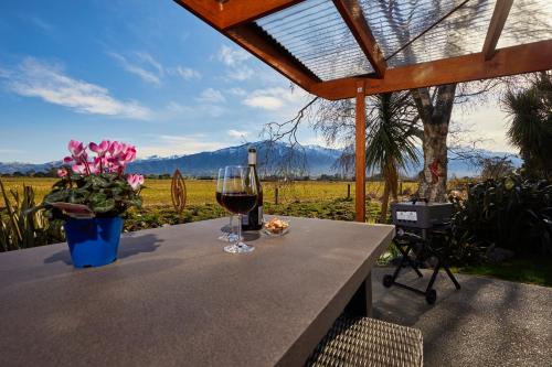 Facilities, Brook House Bed & Breakfast and Cottages in Kaikoura