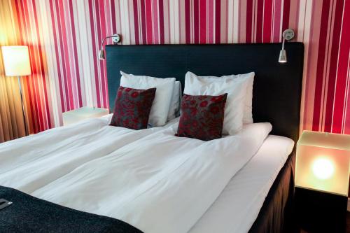 1 double bed