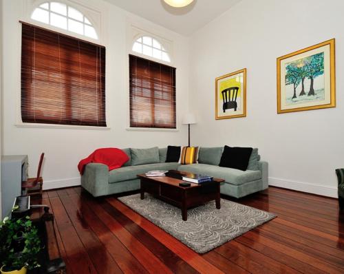 1904 - Central historic 1 bedroom apartment