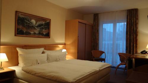 1 queen bed