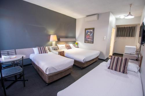Midcity Motor Lodge Room Type - Family Room