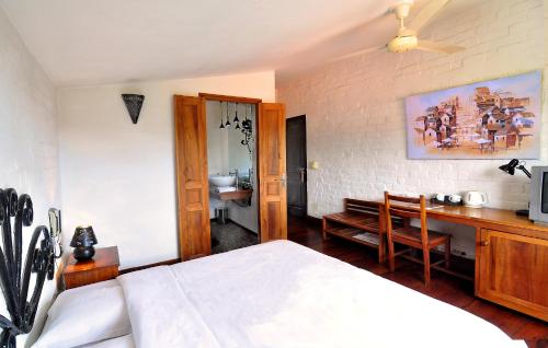 Superior Double Room image 2