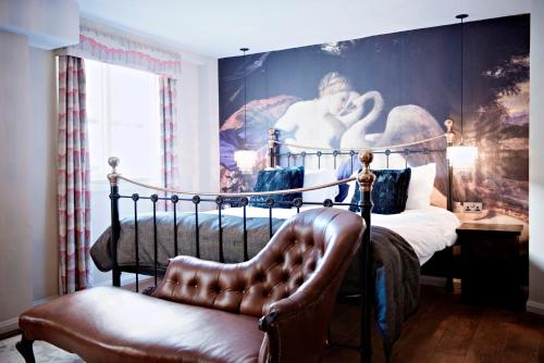 The White Swan Hotel - image 6