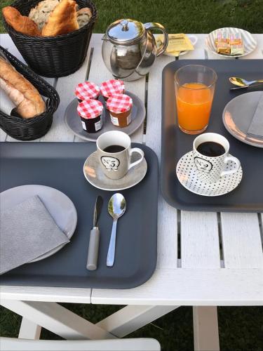 Rose Garden Studio in ฌีแวร์นี