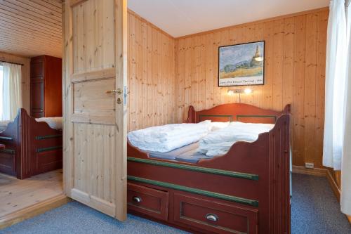 Dale Gård - image 7
