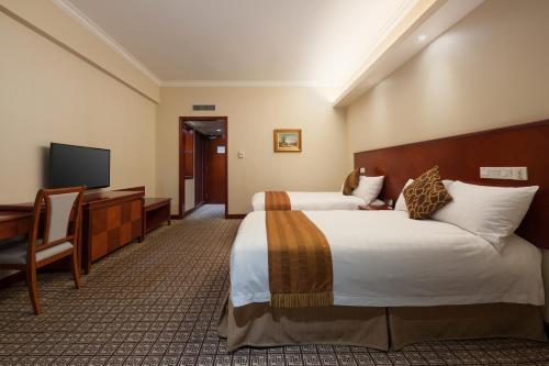 room detail thumbnail 1