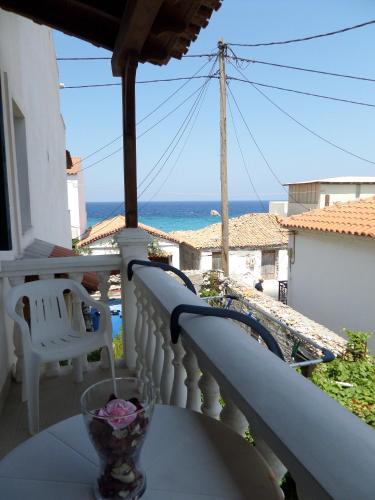  Pension Eleni Studios in Kokkari