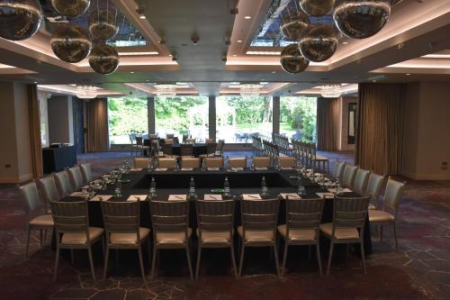 Dalmeny Park House Hotel - image 2
