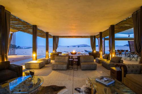 ห้องอาหาร, Dead Valley Lodge in ทะเลทรายนามิบ