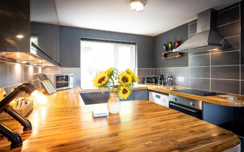 Storr Apartments - image 12