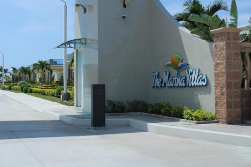 ทัศนียภาพภายนอกโรงแรม, The Marina Villa de Sonja in โอโค ริโอส