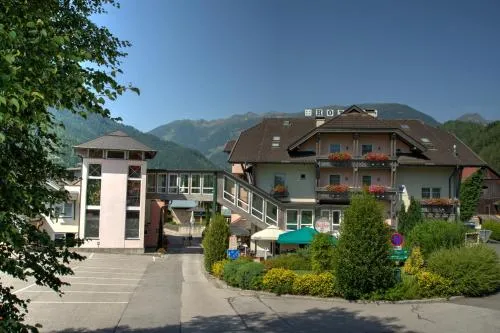 Hotel Flattacher Hof in Flattach, Österreich