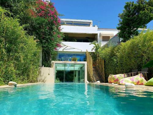 Athens beachfront villa