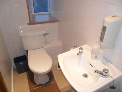 Single room, private bathroom
