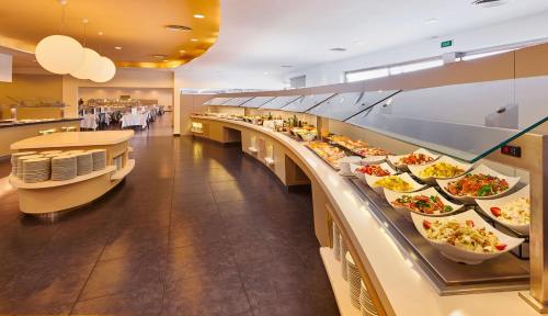 Hipotels Mediterraneo Club - image 2