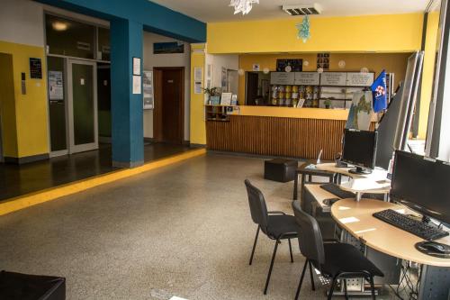 HI Hostel Zagreb - image 11