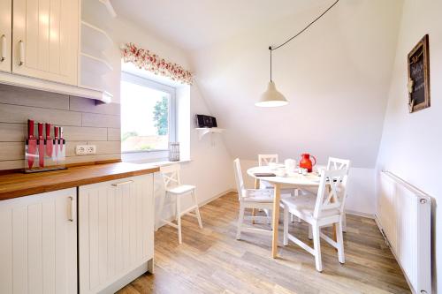 مطبخ, Ferienwohnung Zollstraße 2. Etage in بليكيدي