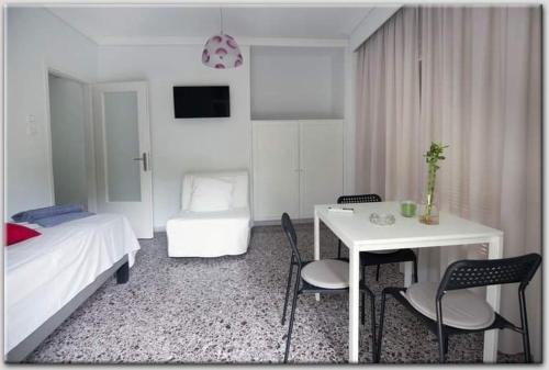 Anni's cozy apartments 50m from the beach in Agia Triada (Thessaloniki)