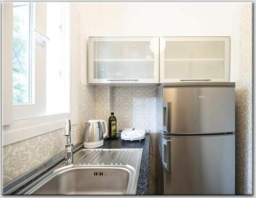 Anni's cozy apartments 50m from the beach in Agia Triada (Thessaloniki)