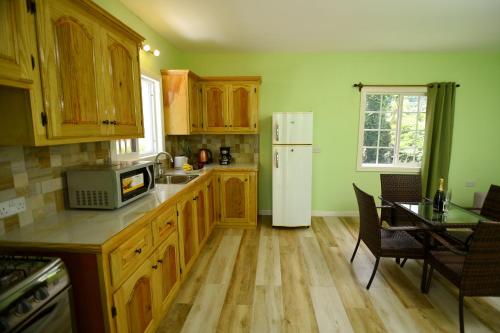 מתקני המלון, Sugarmon Villas in סאופרייר