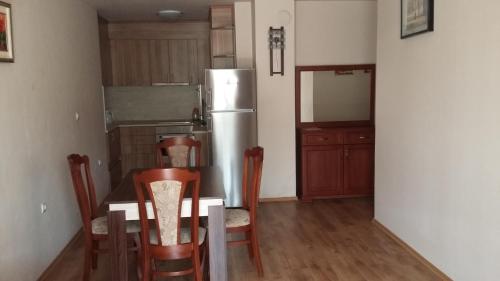 Apartment Lake Tryavna - image 6