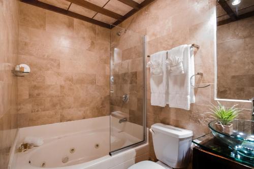2 bedrooms, 3 beds