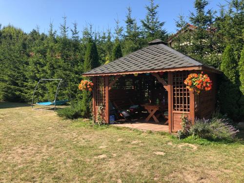 Dārzs, Apartamenty na klifie in Poddabie