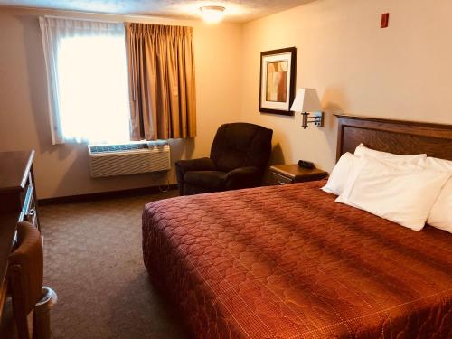 Shenandoah Inn & Suites