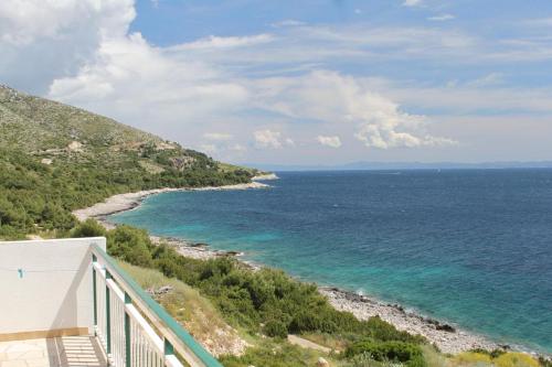 Apartments and rooms by the sea Milna Hvar - 555 