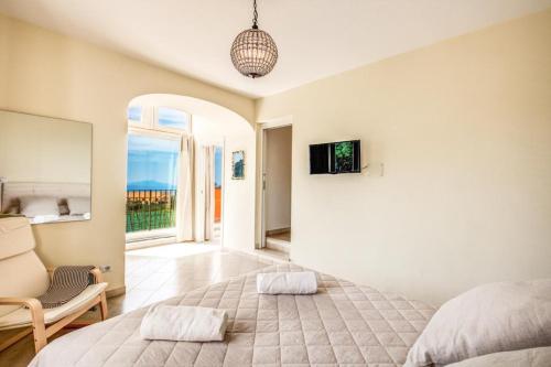 Three-Bedroom Villa image 10