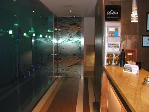 Hotel Moon - image 2