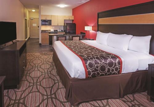 La Quinta Inn & Suites by Wyndham Wichita Falls - Msu Area