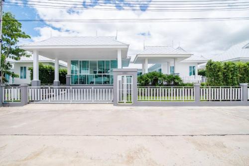 Marwin Pool Villa 8 ( Marwin Pool Villa 8 )