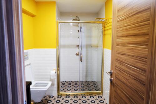 Deluxe Family Suite image 4