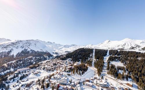 Waldhotel Arosa - image 2