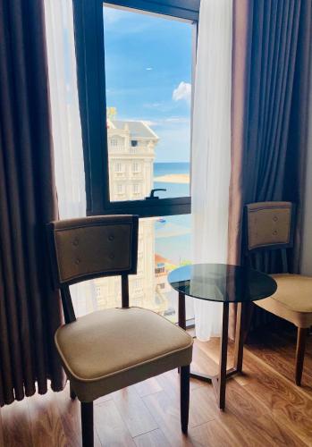 Deluxe Queen Room with Two Queen Beds