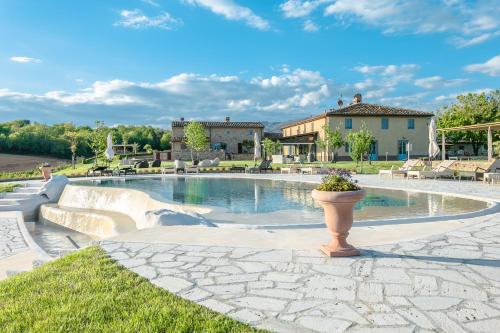 Tenuta Le Tre Virtù - Resort nel Mugello