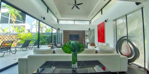 Eden Villa Phuket