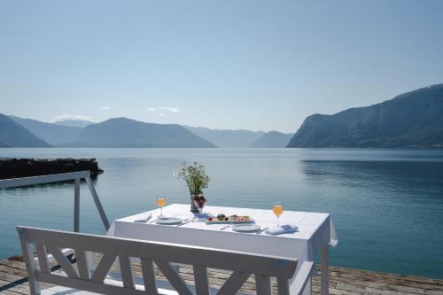 Leikanger Fjordhotel - Unike Hoteller