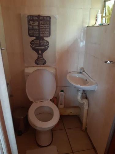 Casa de banho, Diphororo guest house in Pilanesberg